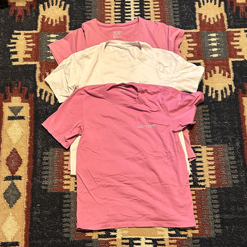 Lot of 3 Arc’teryx Women’s Pink T-shirts - Size XXS and XS